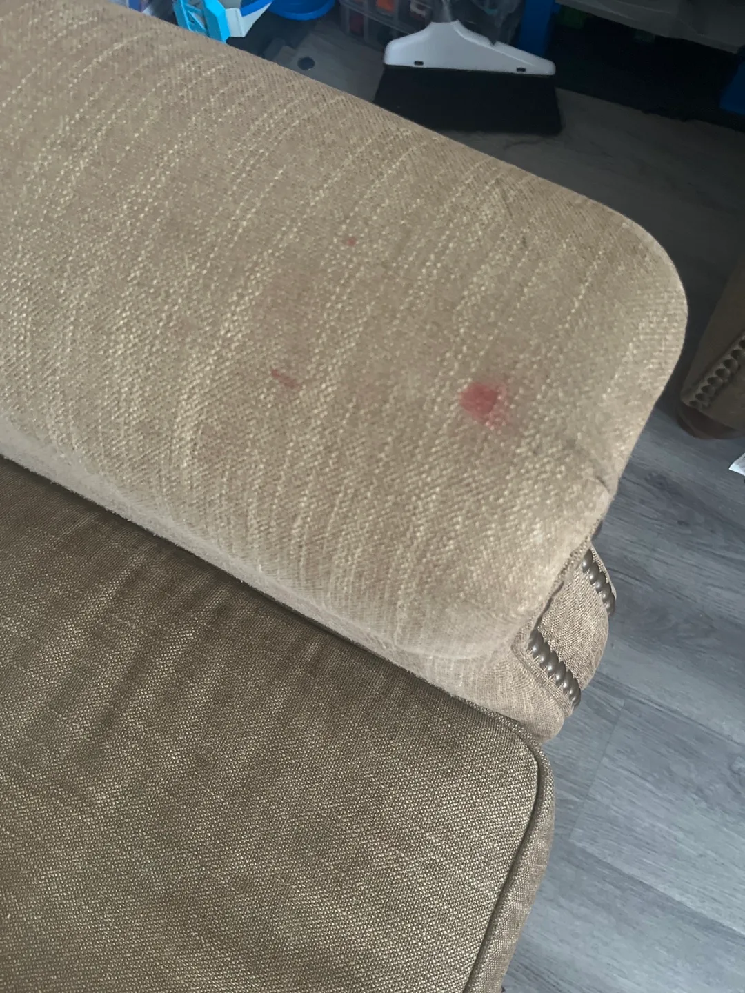 Couch( Moving out sale) image indicator(3)