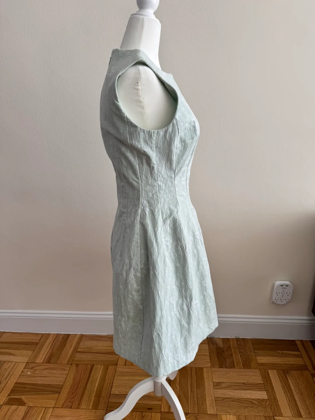 Eva Mendes Mint Green Dress | Size S image indicator(5)