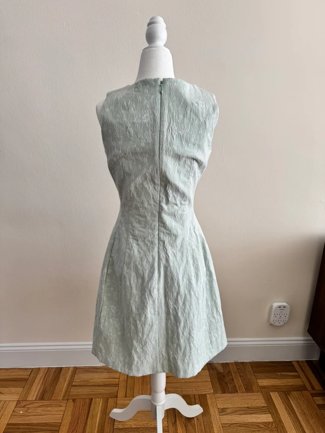 Eva Mendes Mint Green Dress | Size S image indicator(4)