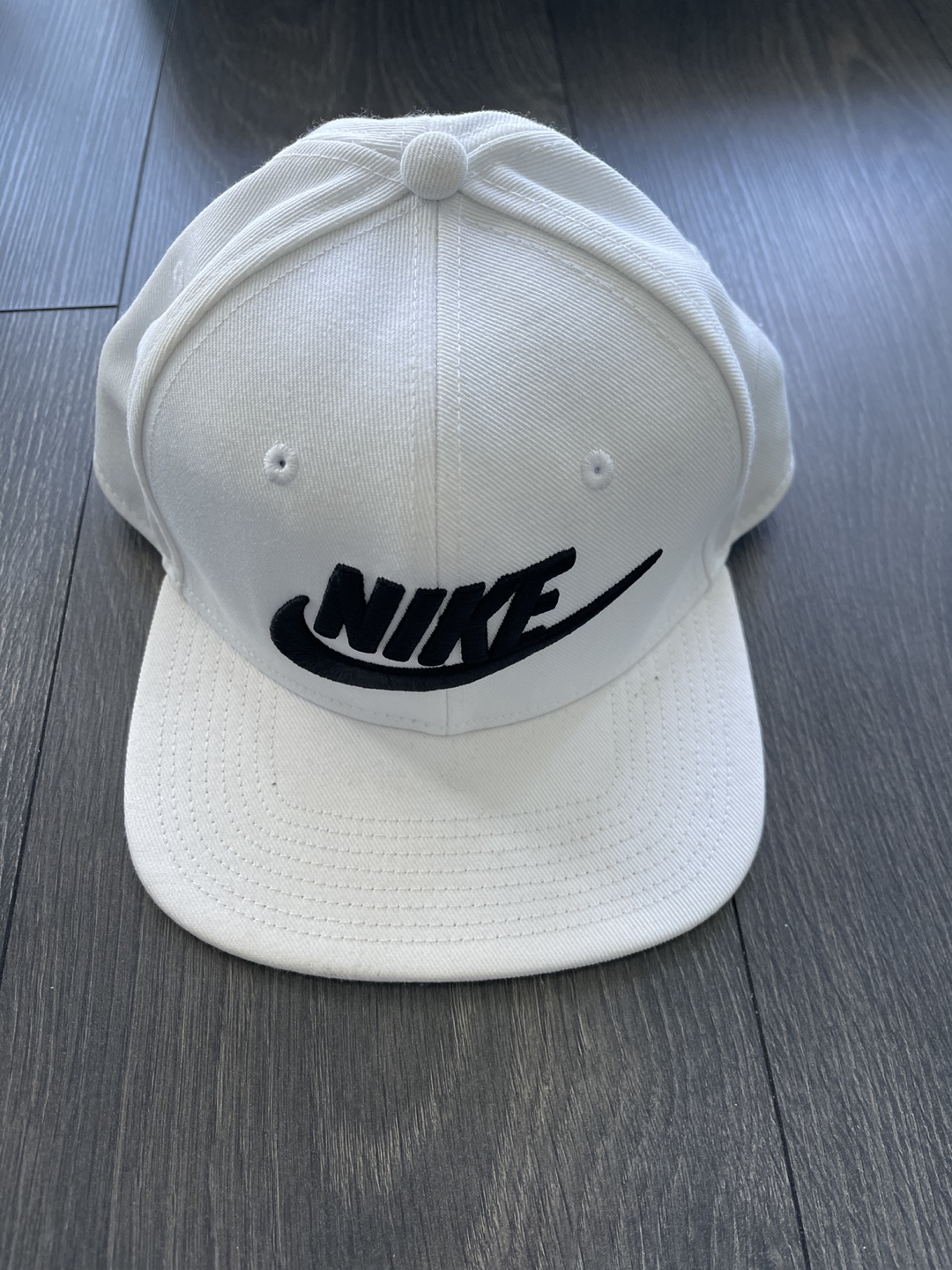 Nike White Baseball Cap