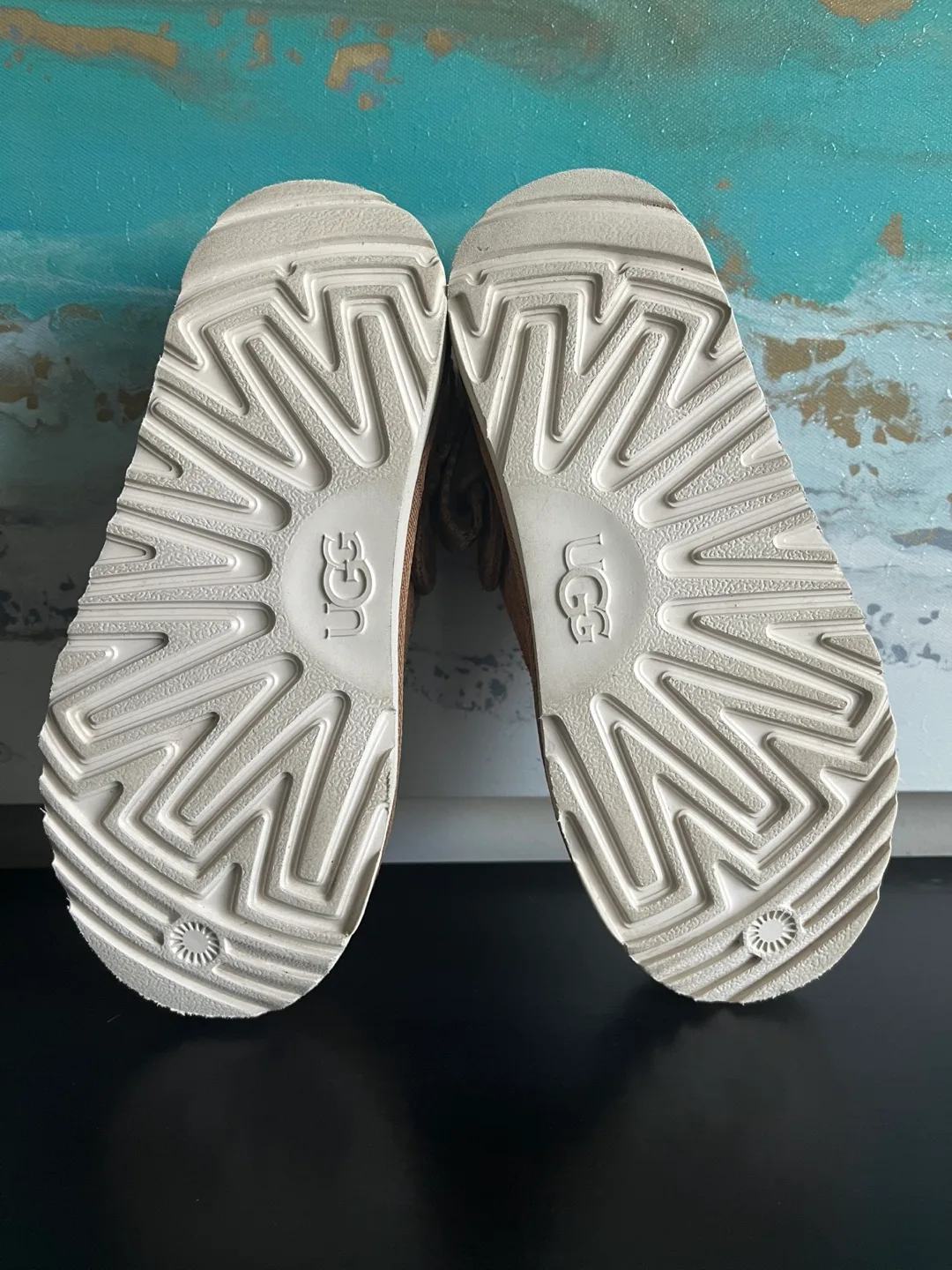 Kids’ UGG Goldenstar Clog-size 13 image indicator(4)