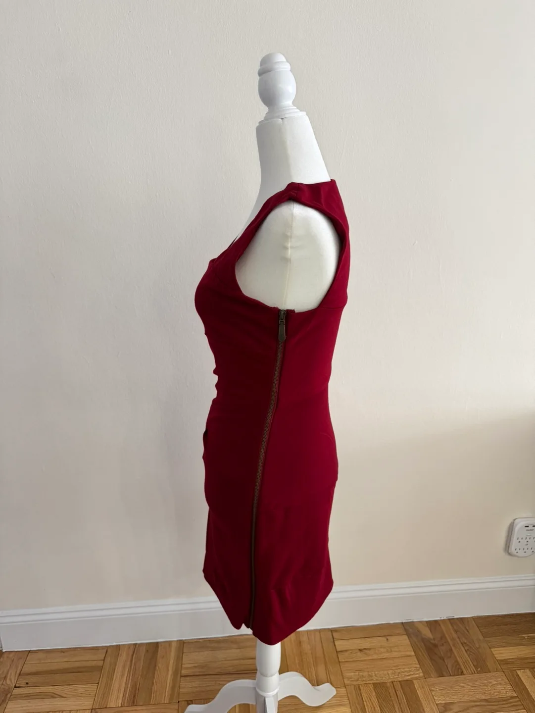 Vince Camuto Ruby BodyCon Dress | Size 4P image indicator(3)