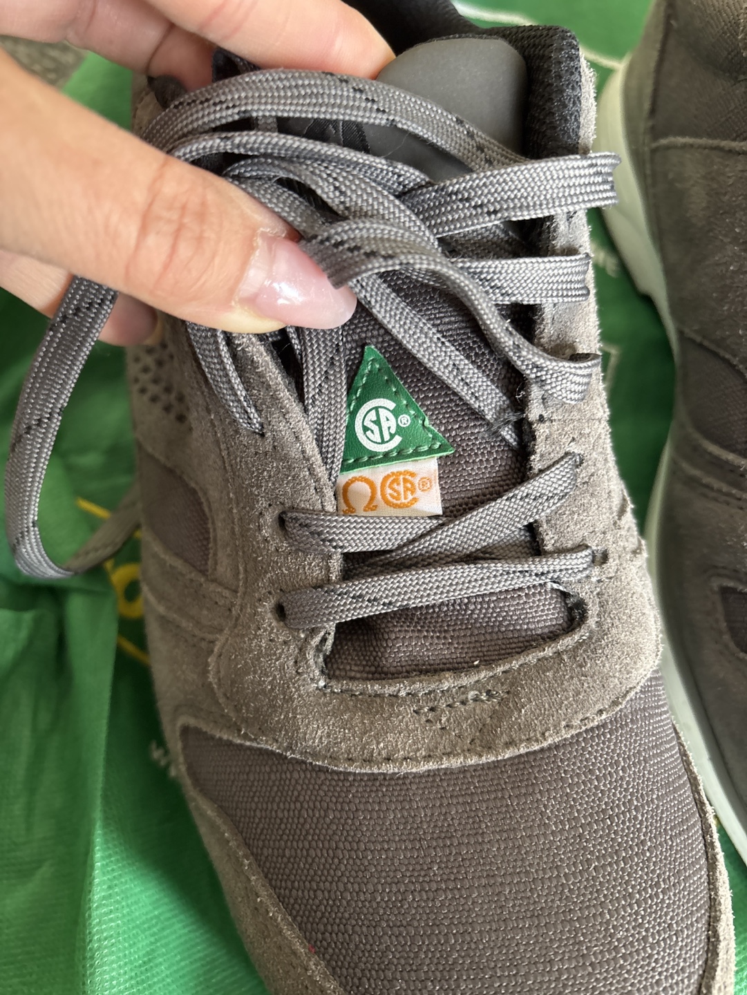 Vismo Women's Size 9 Grey Suede safety Sneakers - photo 2