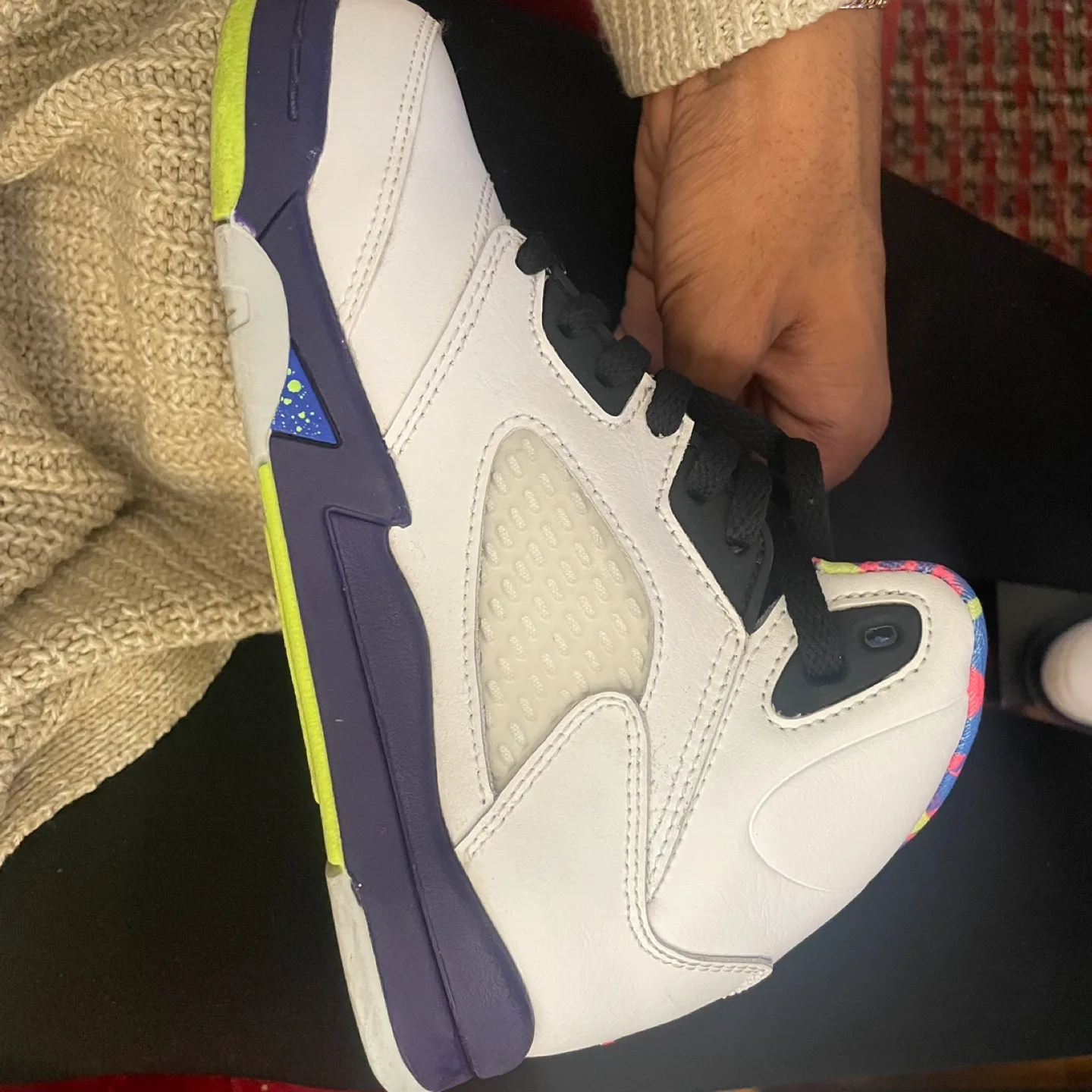 Kids’ Air Jordan 5 Retro Shoes image indicator(6)