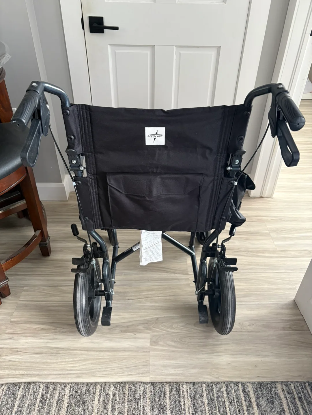 Medline Excel Deluxe Aluminum Transport Chair image indicator(3)