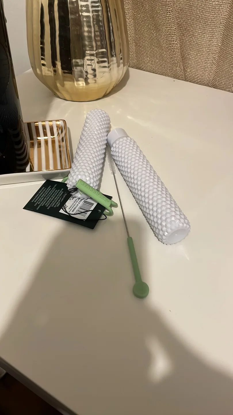 Starbucks Reusable Straw Set -  Black Cold Cup + Cleaning Kit image indicator(6)