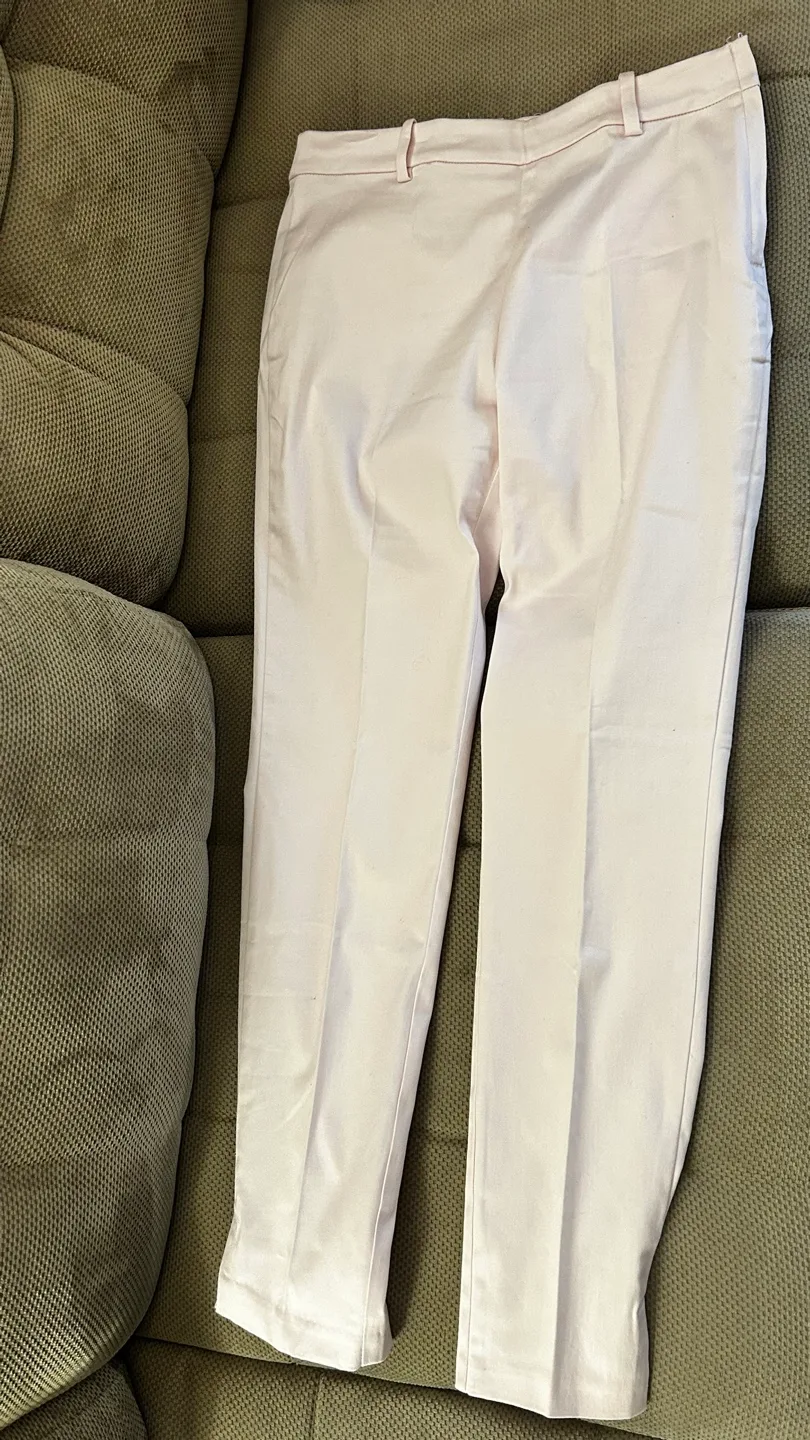 H&M Morris & Co. Plain & patterned pants - size 4 image indicator(9)