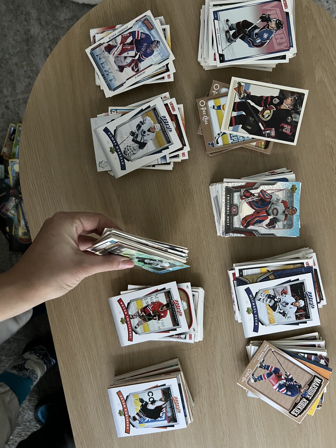 Huge Lot of Hockey Cards - photo 3