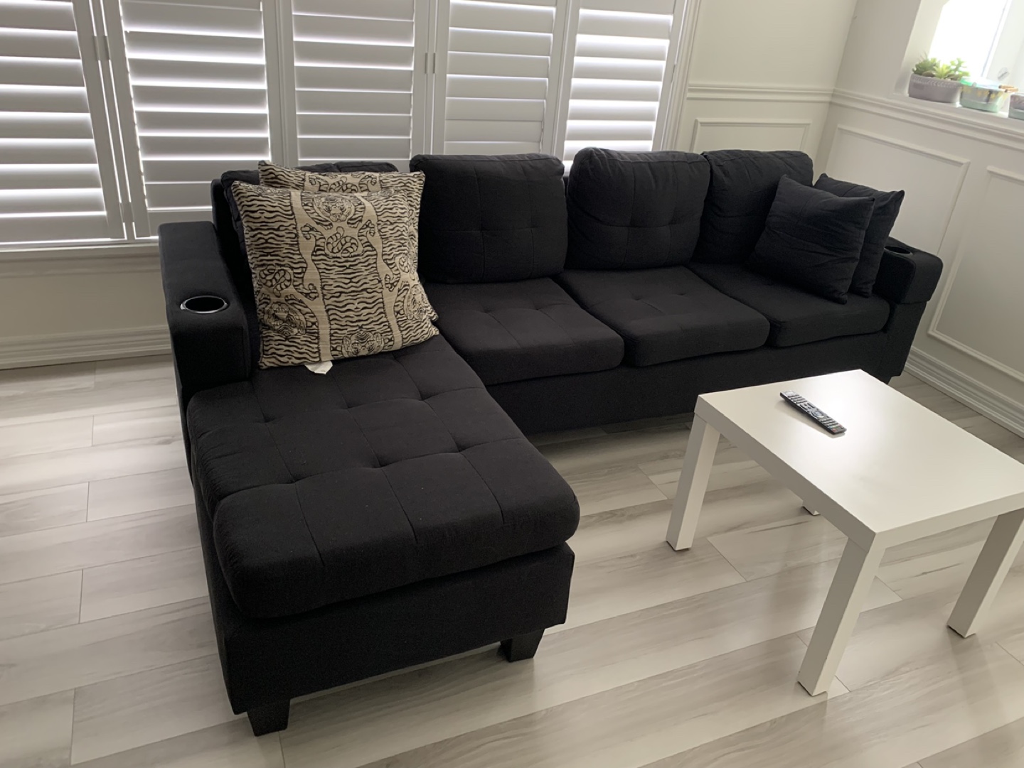 Black L-Shaped Sectional Sofa - photo 4