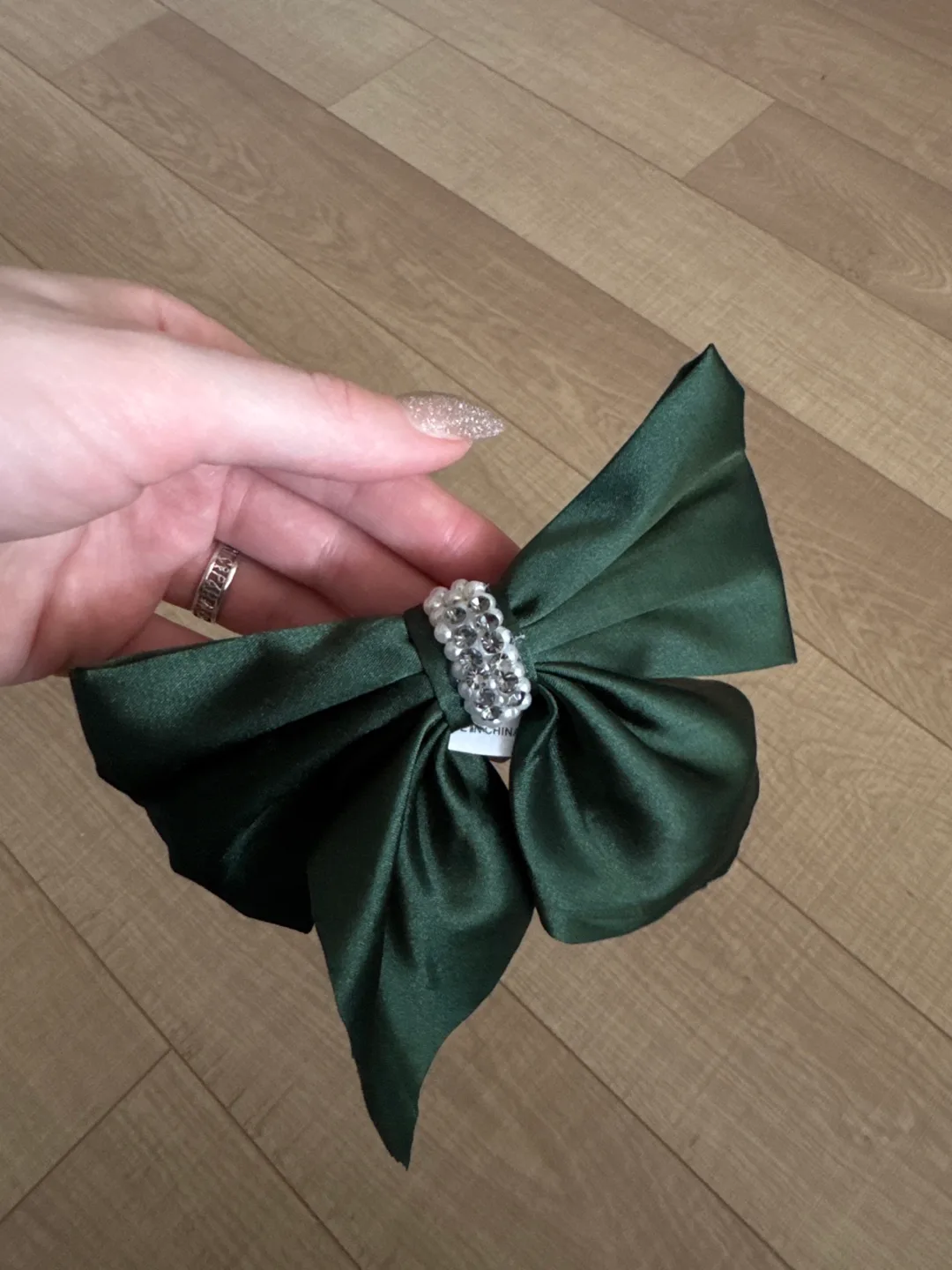 Dark Green Satin Bow Hair Clip image indicator(2)