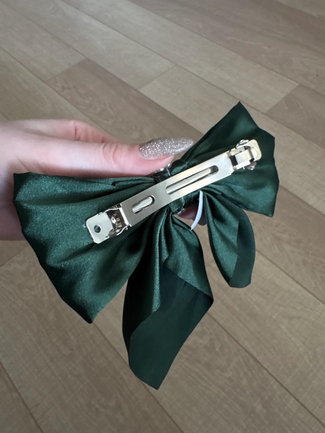 Dark Green Satin Bow Hair Clip image indicator(3)