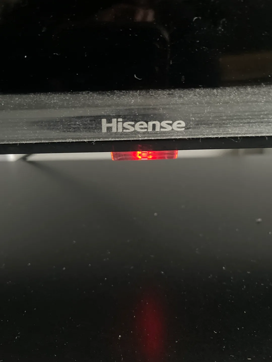 Hisense Smart TV with Stand image indicator(3)