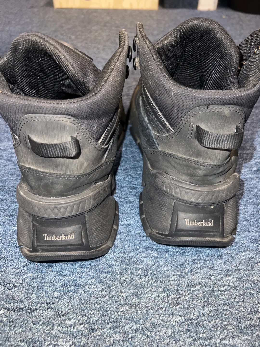 Mens Timberland Hiking Boots Size 8.5 image indicator(3)