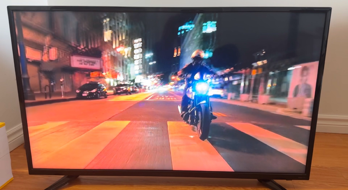 Insignia Roku TV - 48 inch Smart TV - photo 2