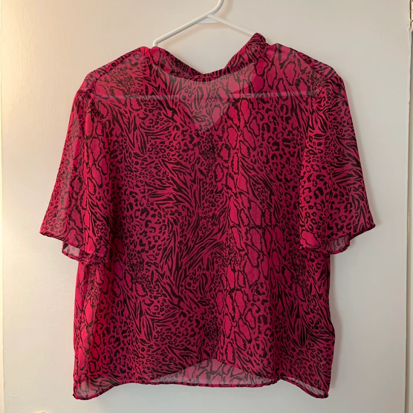 Sheer Magenta Leopard Print Blouse - Size 10 image indicator(4)