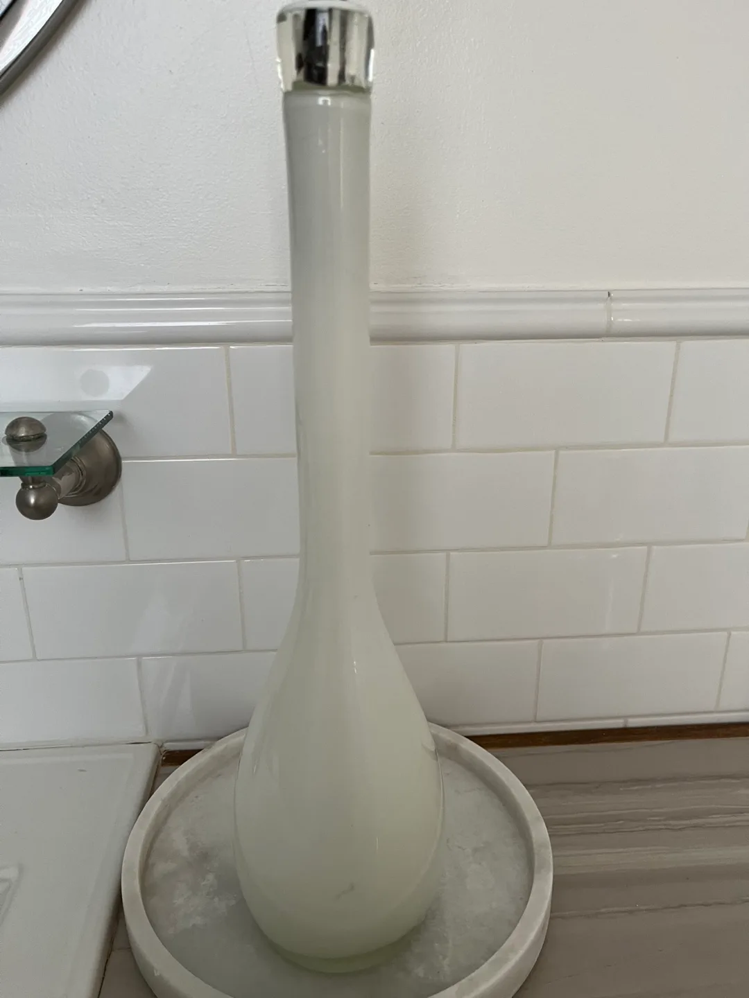 Elegant White Glass Vase Only 🧡 image indicator(2)