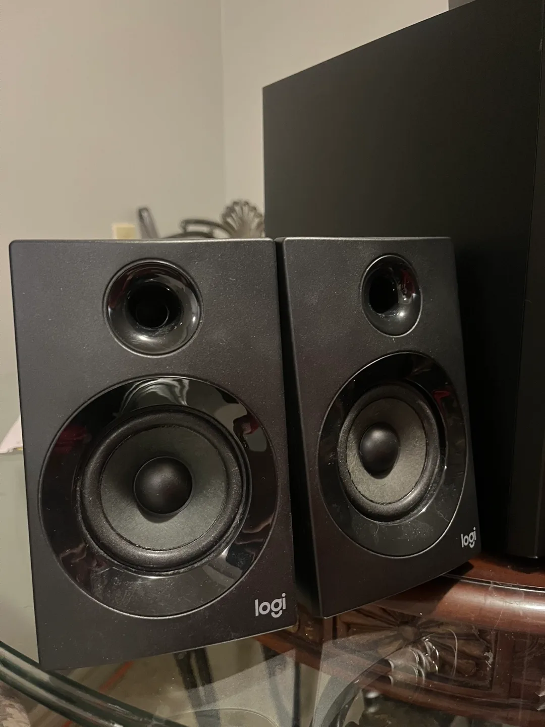 Logitech Z607 5.1 Surround Sound Speaker System image indicator(3)