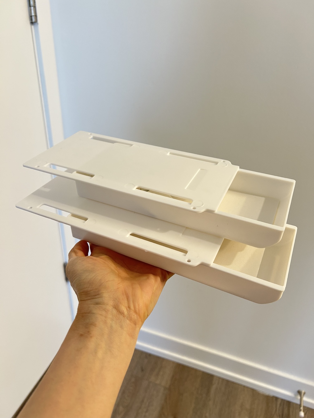 White Plastic Drawer Organizers x2