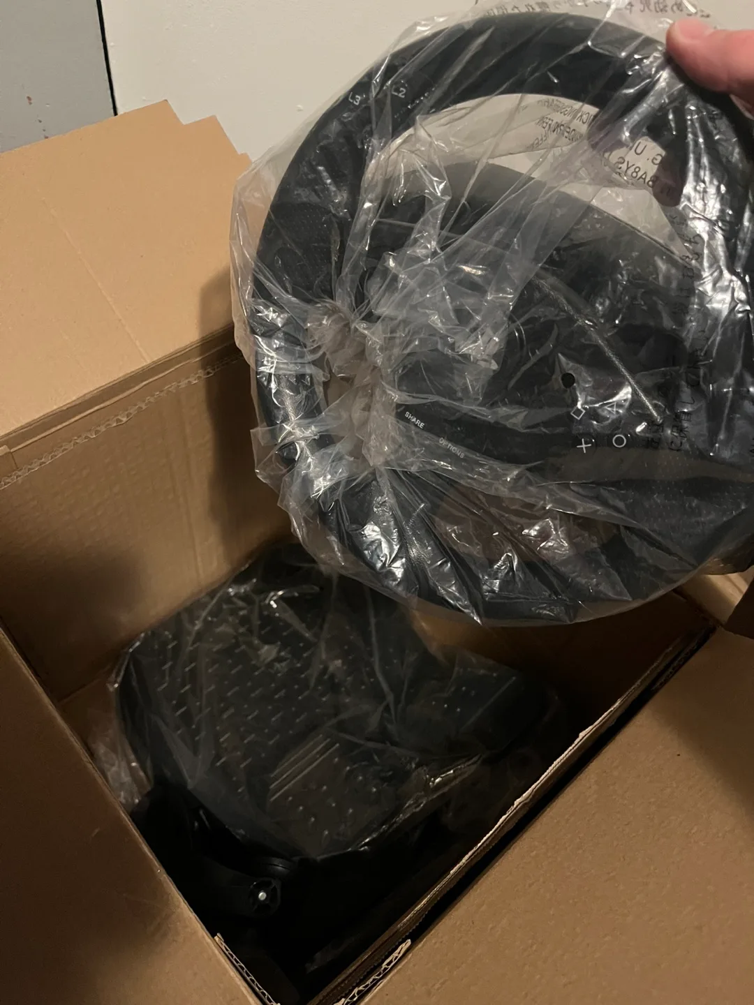 Thrustmaster T80 Racing Wheel for PS5 and PC image indicator(4)