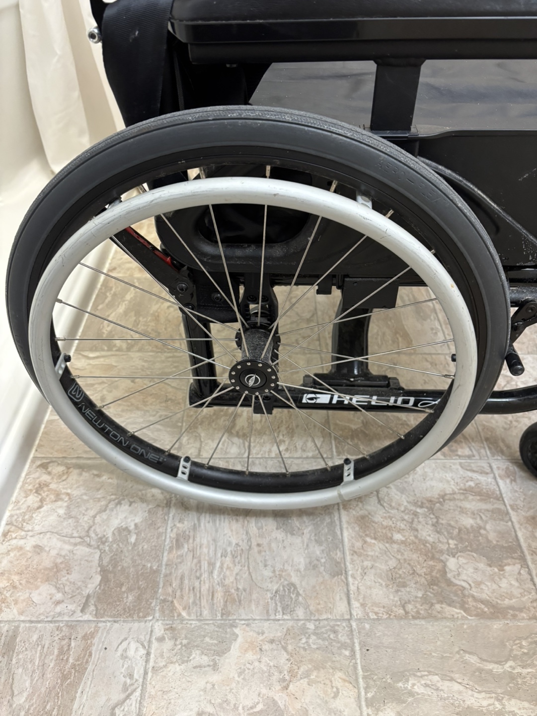 Wheelchair - photo 3