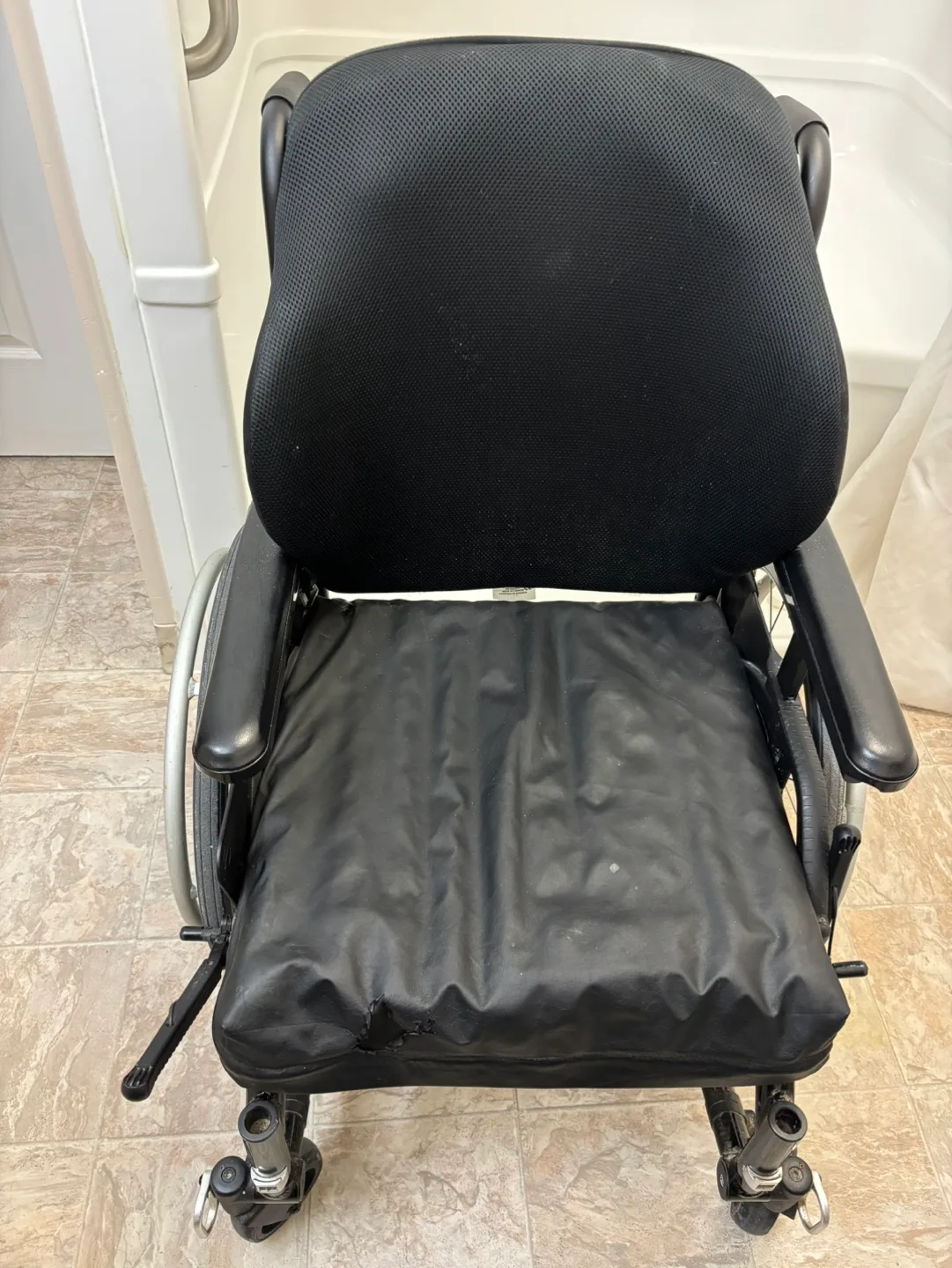 Wheelchair image indicator(2)