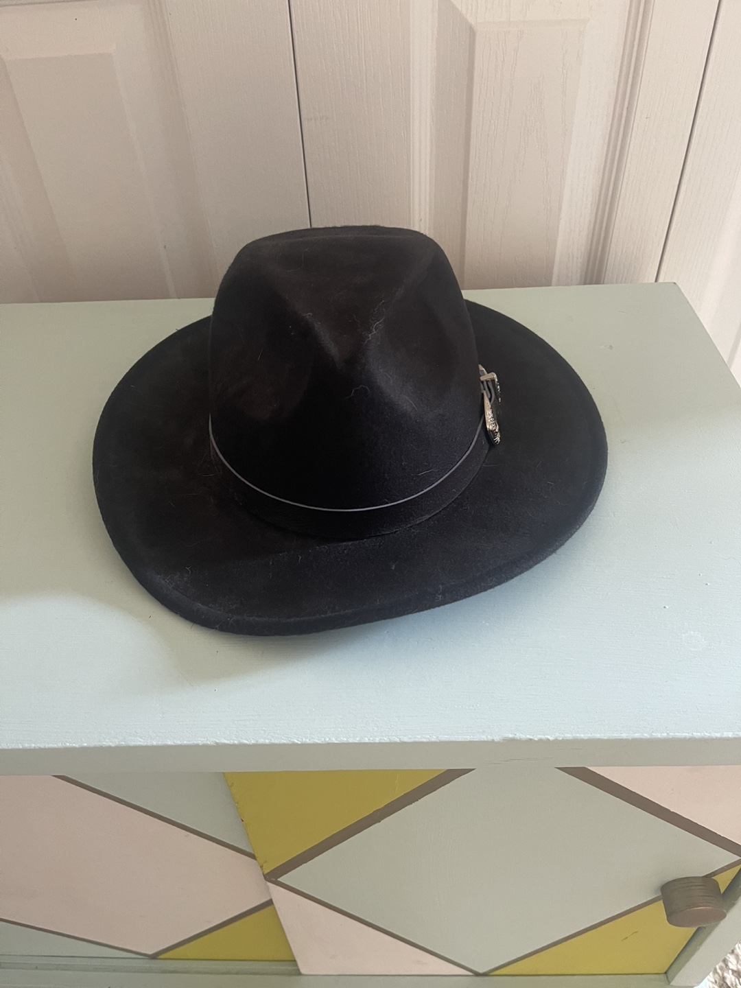 Two Women's Felt Hats - Black & Tan - photo 2