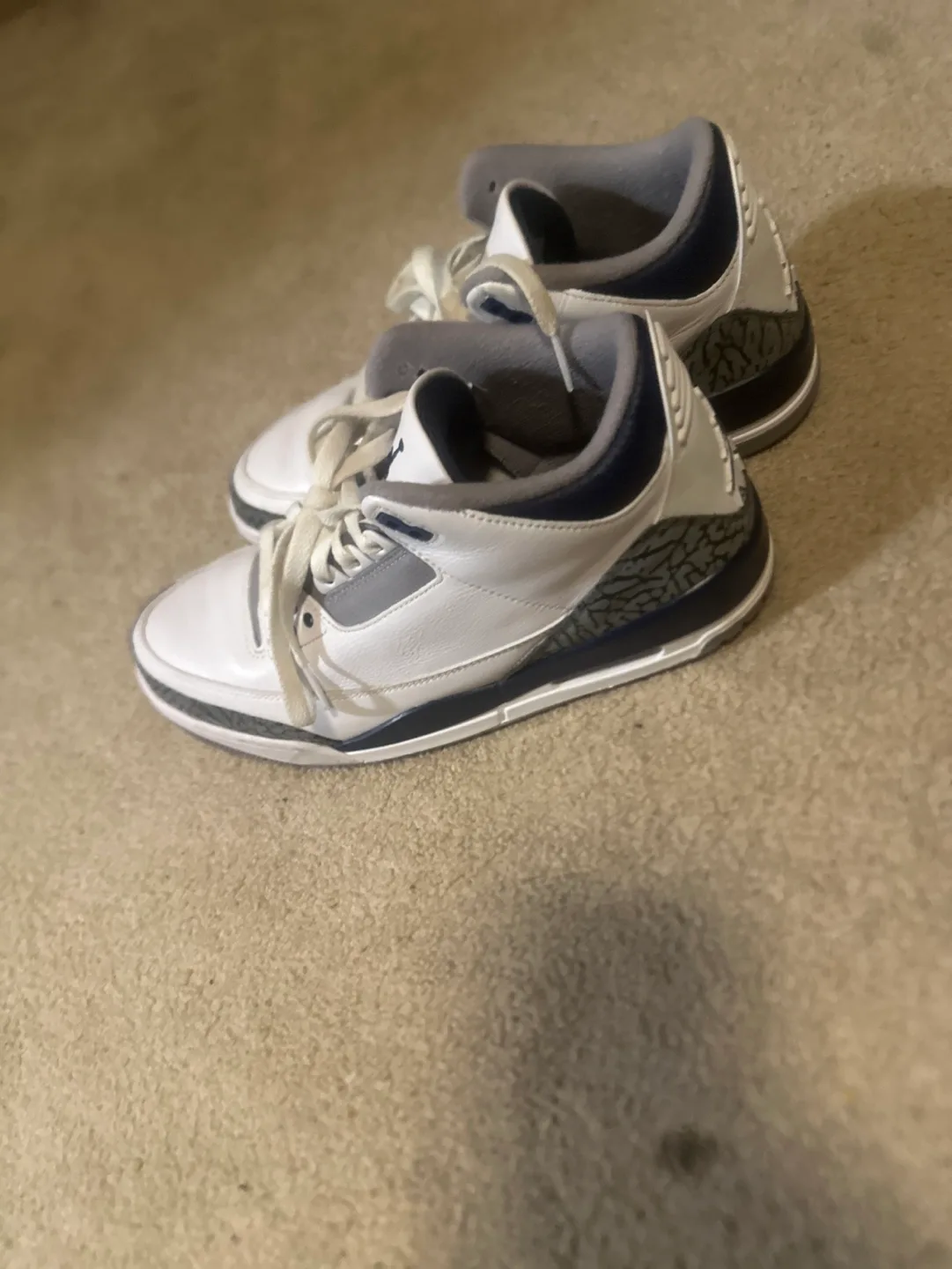 Air Jordan 3 Retro Sneakers image indicator(4)