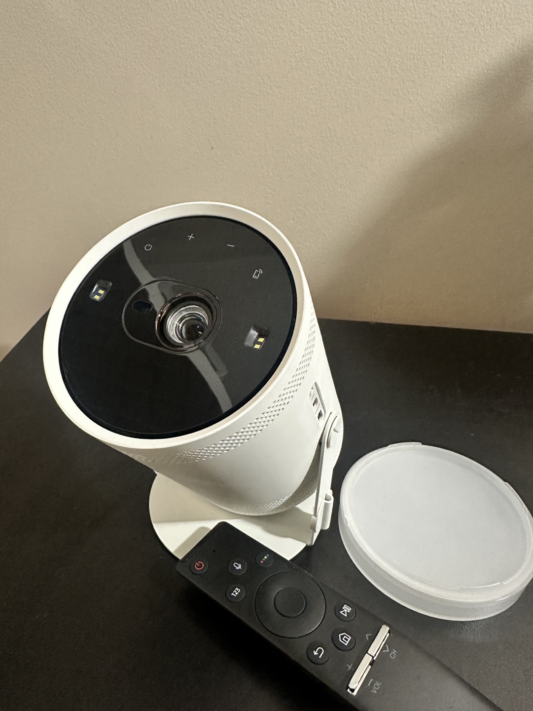 Samsung The Freestyle Portable Projector - photo 2