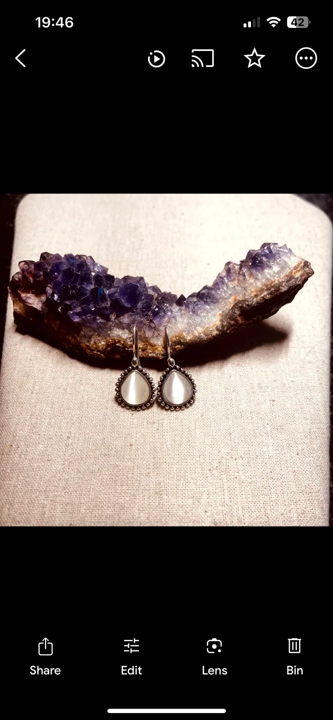 Unique Teardrop Earrings image indicator(4)