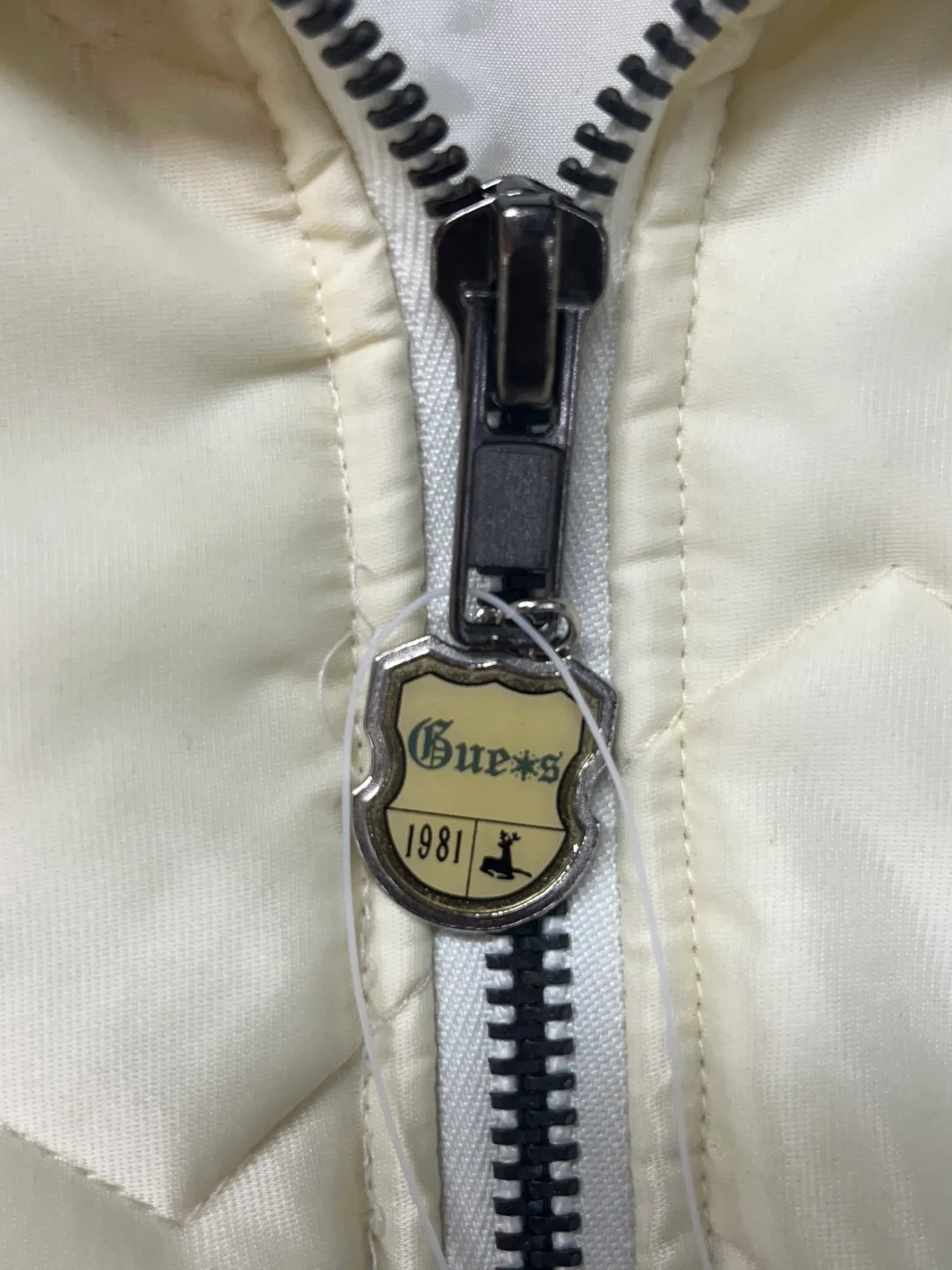 Y2K Vintage Guess Jeans Puffer Jacket image indicator(3)