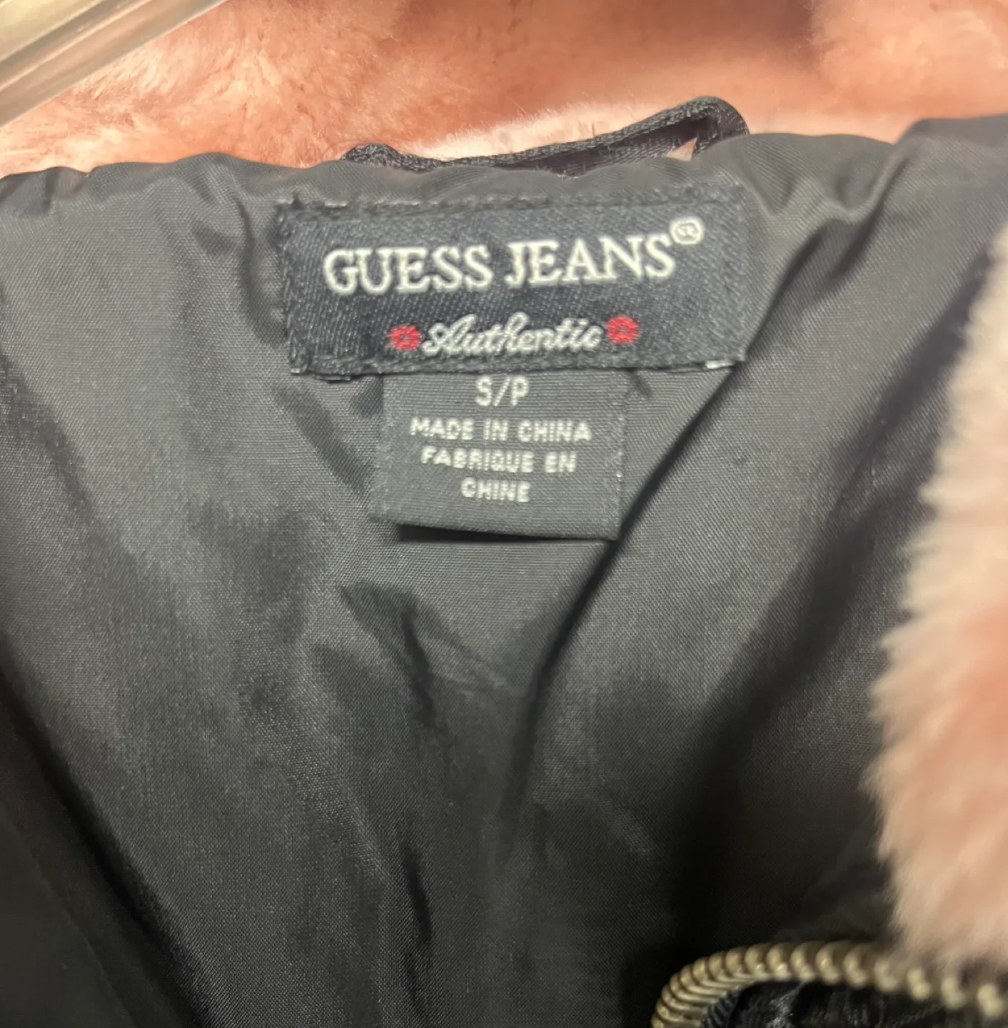 Y2K Vintage Guess Jeans Black Quilted Puffer Jacket image indicator(5)