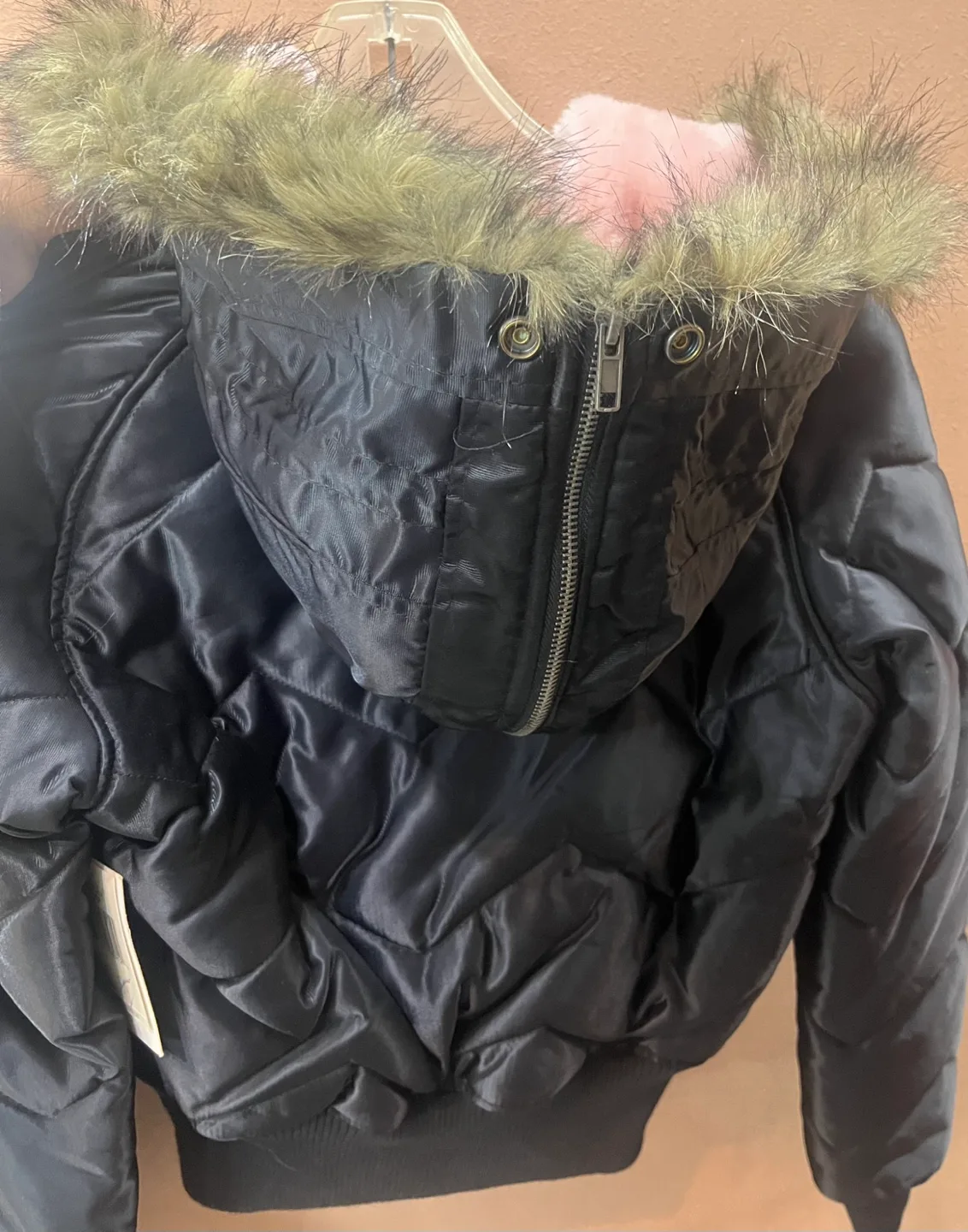 Y2K Vintage Guess Jeans Black Quilted Puffer Jacket image indicator(2)