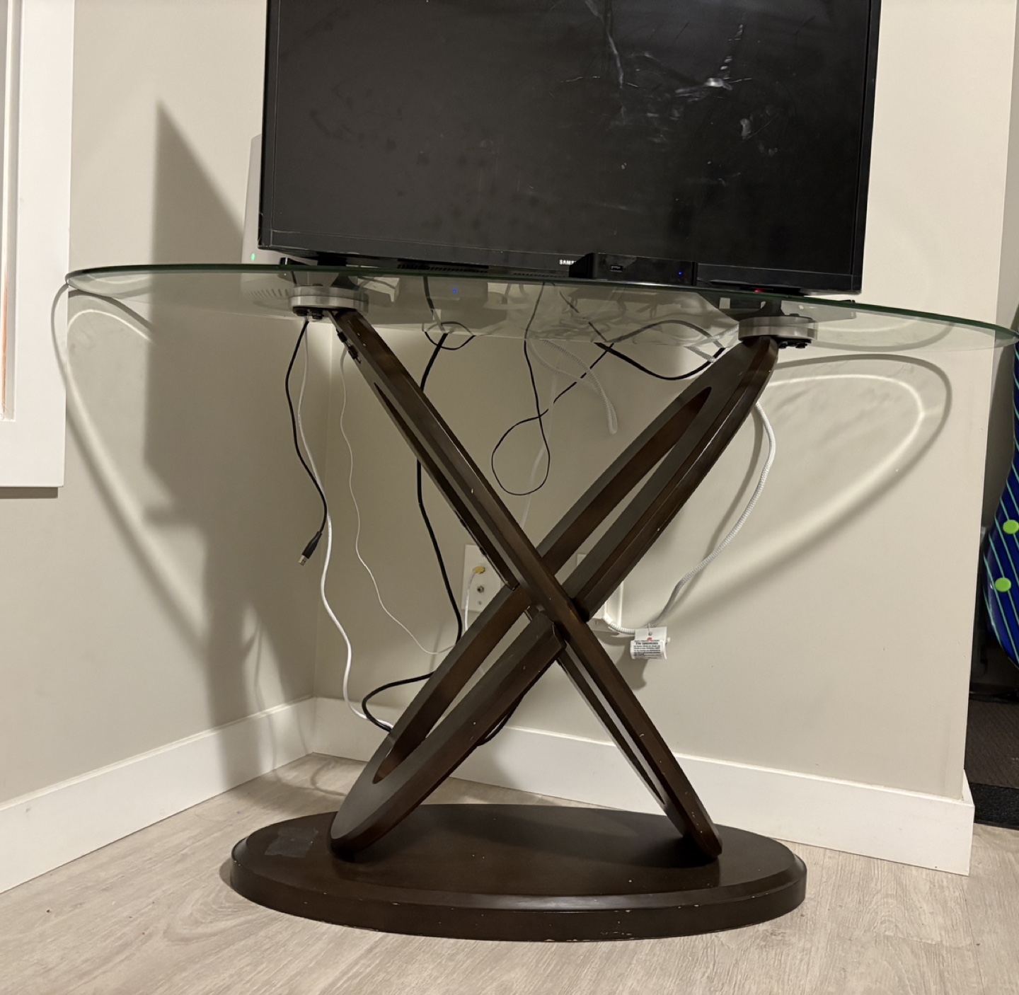 Glass top TV stand with unique base - photo 4