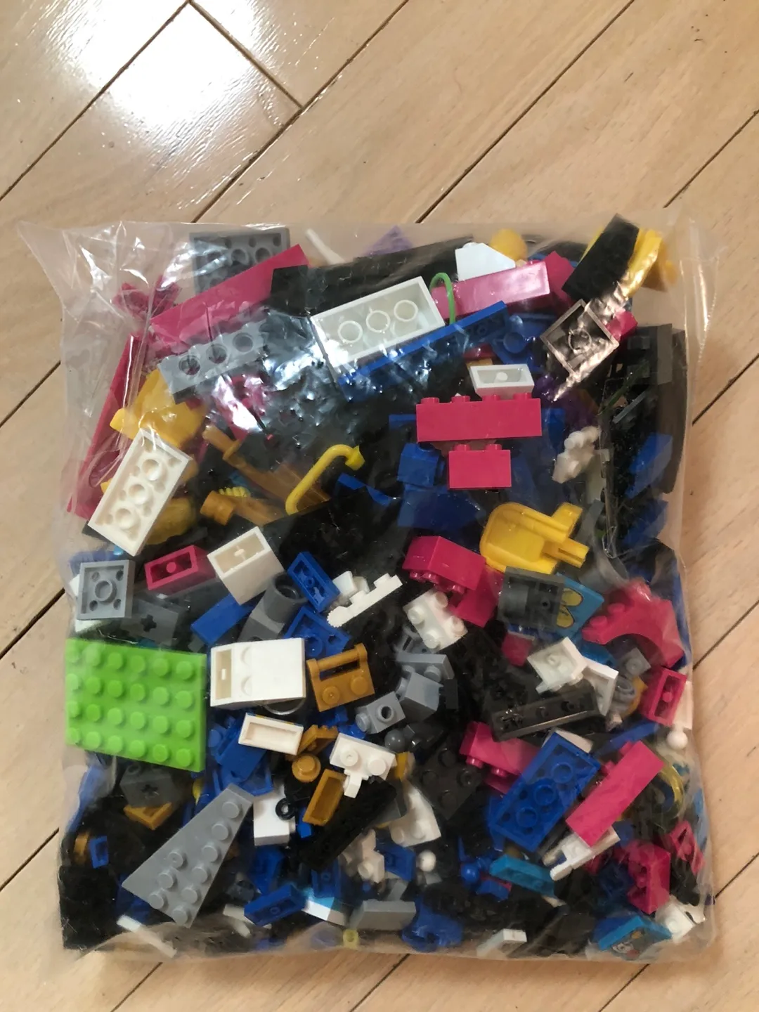 Large Lot of Assorted LEGO Bricks image indicator(4)