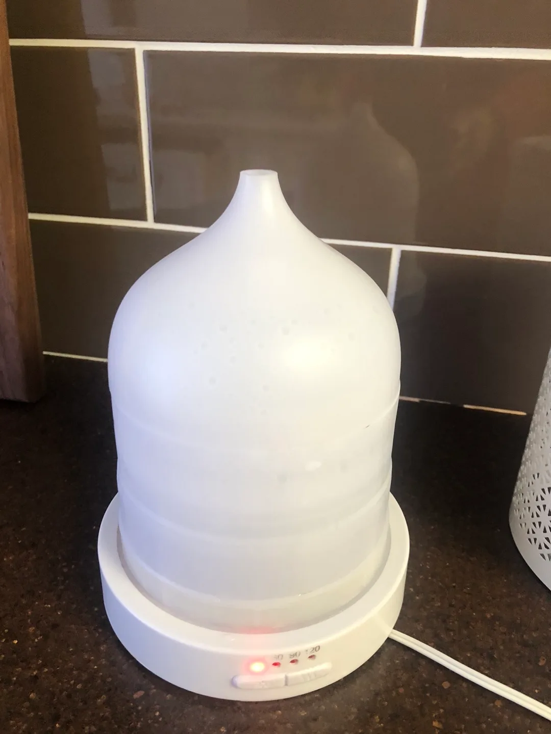 White Ultrasonic Diffuser - Aroma Humidifier image indicator(3)