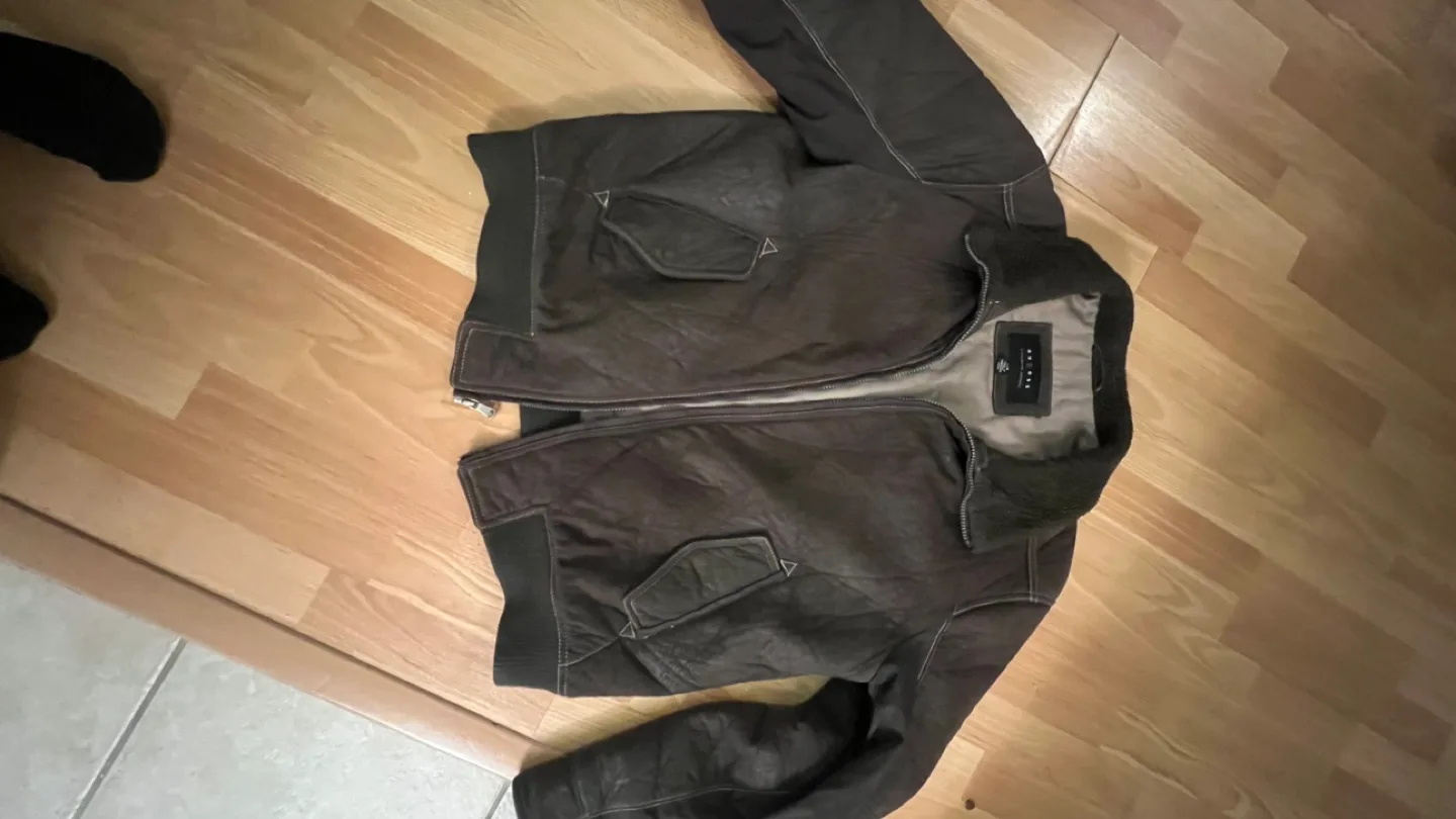 Axcess by Leather Man image indicator(2)