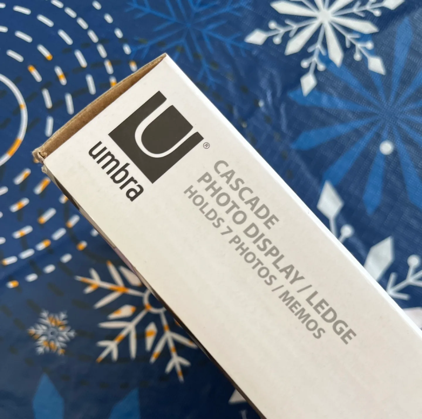 Umbra Cascade Photo Display/Ledge - Holds 7 Photos/Memos image indicator(2)