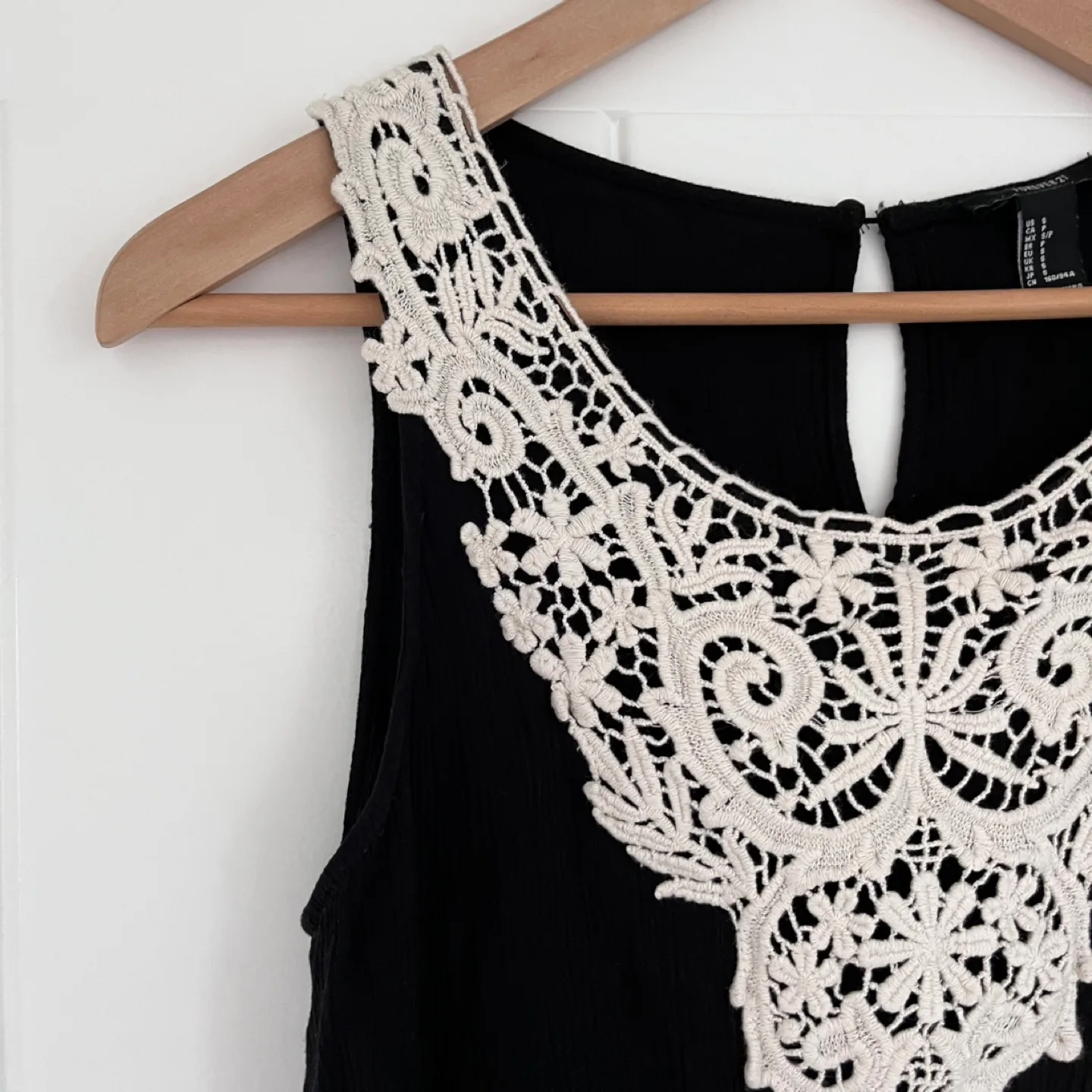 Forever 21 Black Lace Top Size Small image indicator(2)