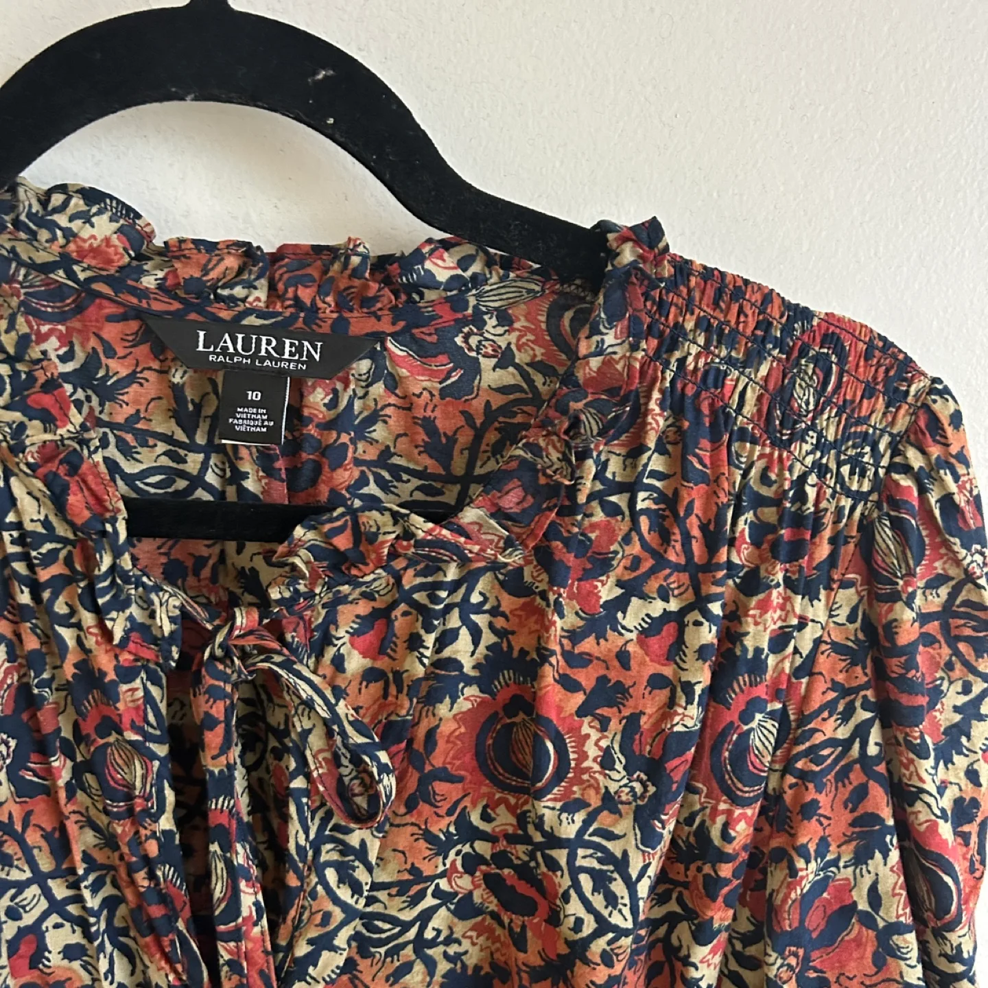 Lauren Ralph Lauren Size 10 Floral Mini Dress image indicator(3)