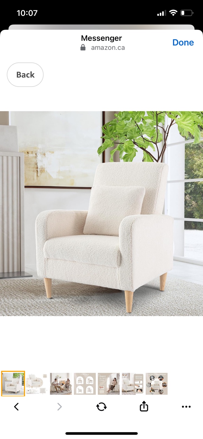 Cream-coloured Accent Chair with Wooden Legs