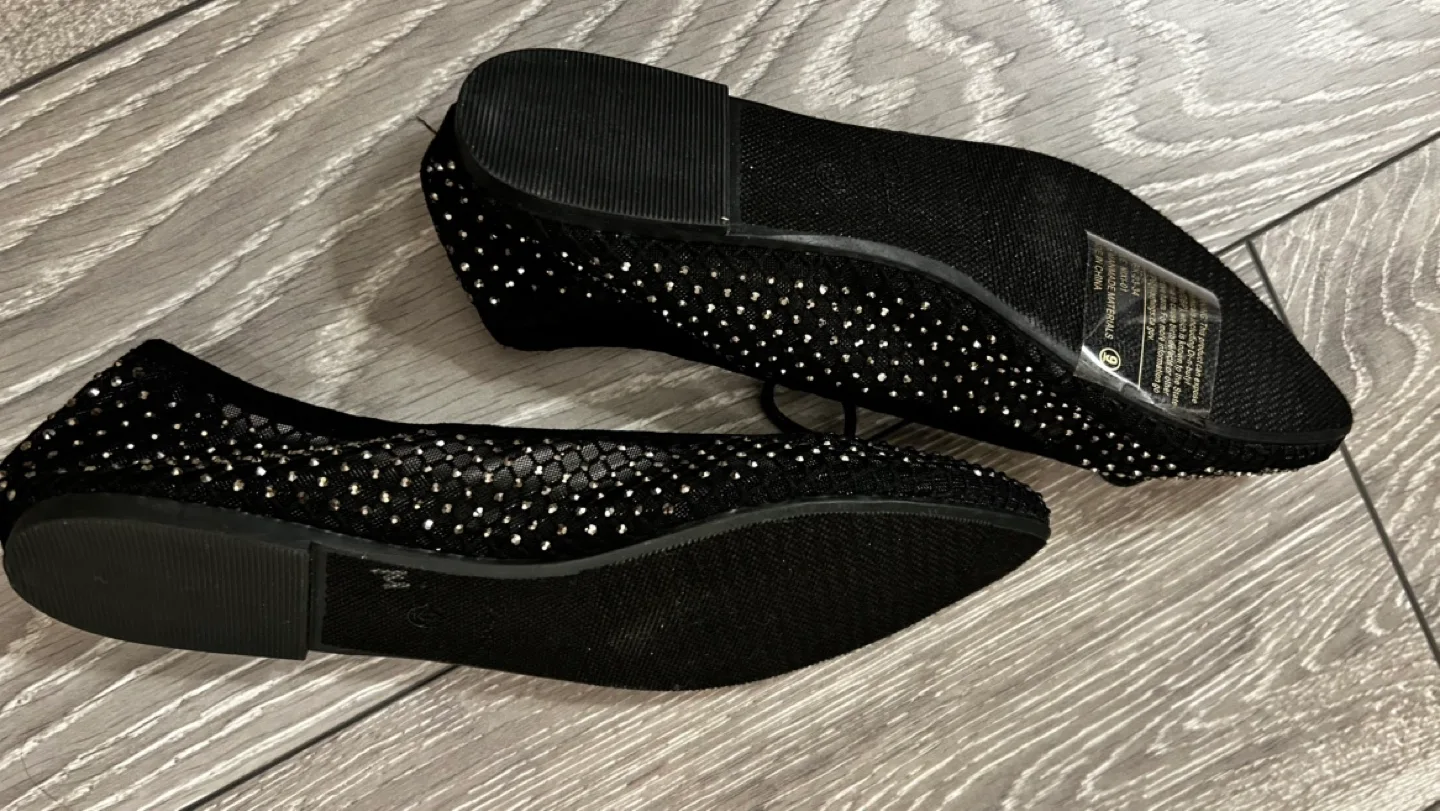 Forever 21 Black Rhinestone Flats💚 image indicator(4)