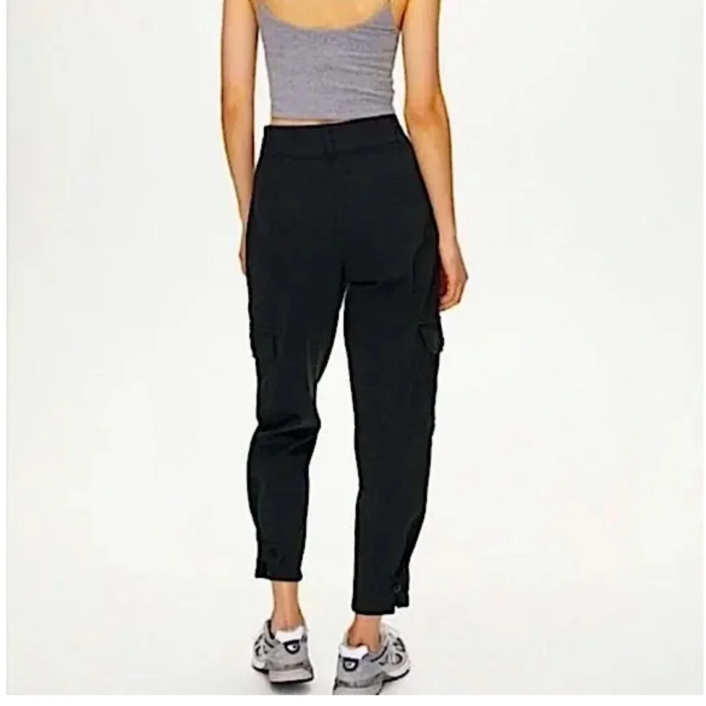 Wilfred Free Black Cargo Pants Size 2 image indicator(9)