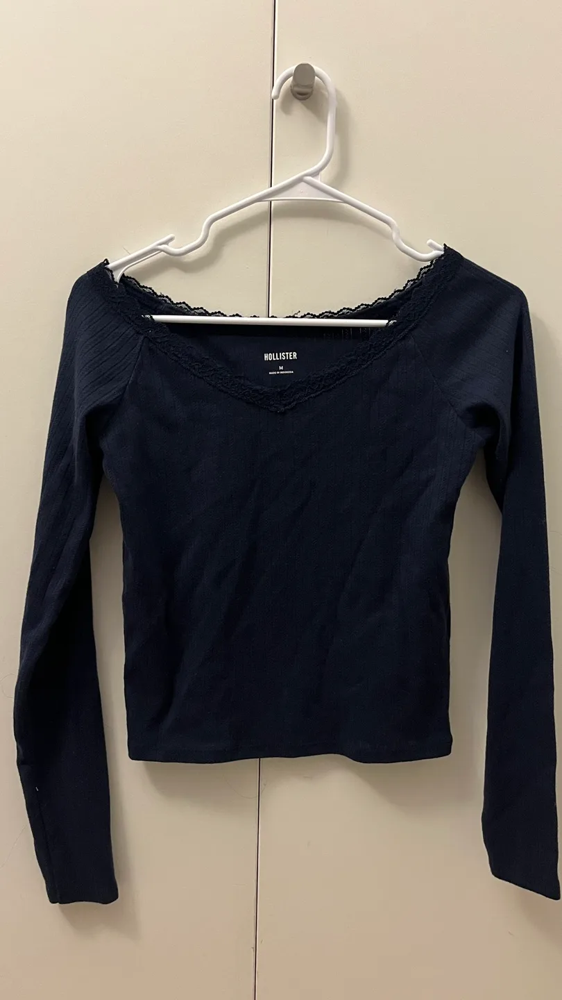 Hollister Navy Blue Long Sleeve Crop Top thumbnail