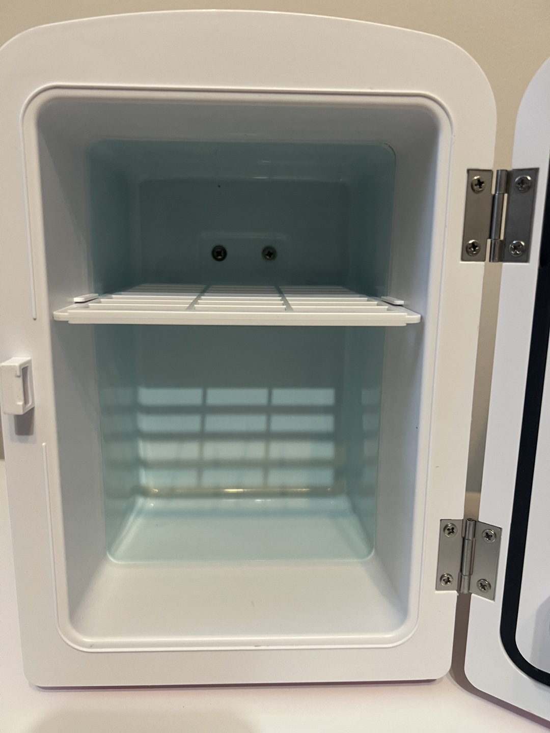 Chefman Personal Mini Fridge - Pink - photo 4