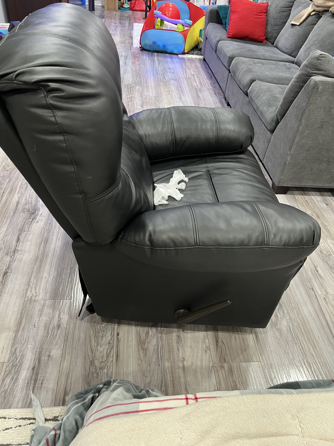 Hunter Leather rocker recliner - photo 2