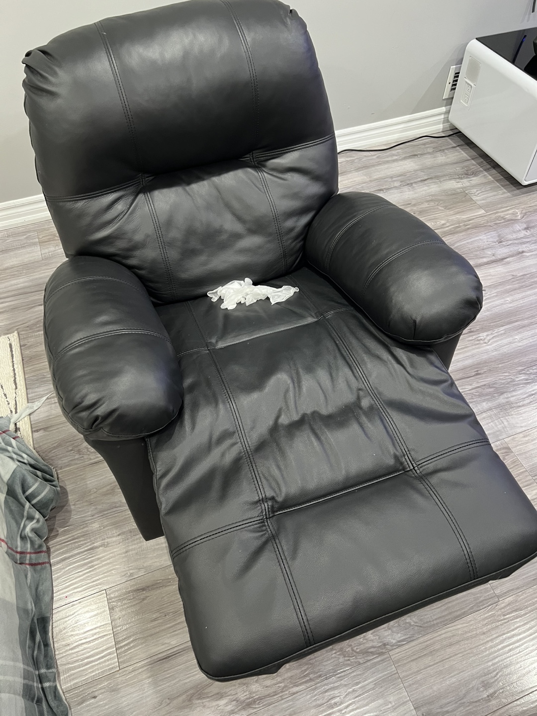 Hunter Leather rocker recliner - photo 4