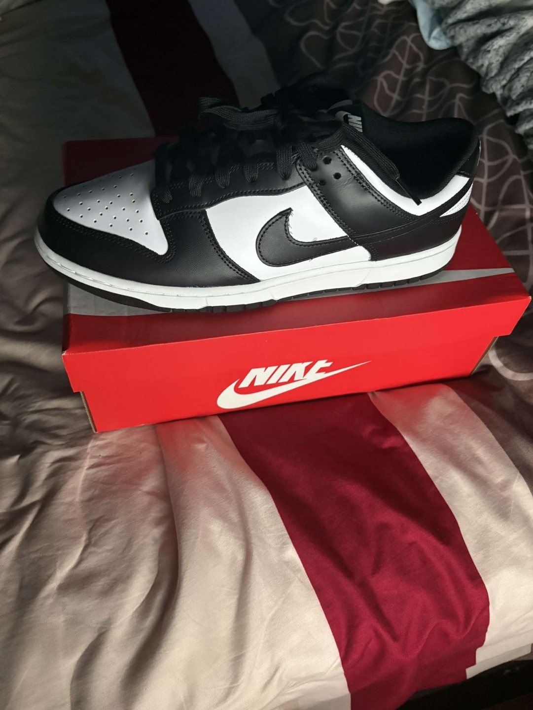 Nike Panda Dunk Low