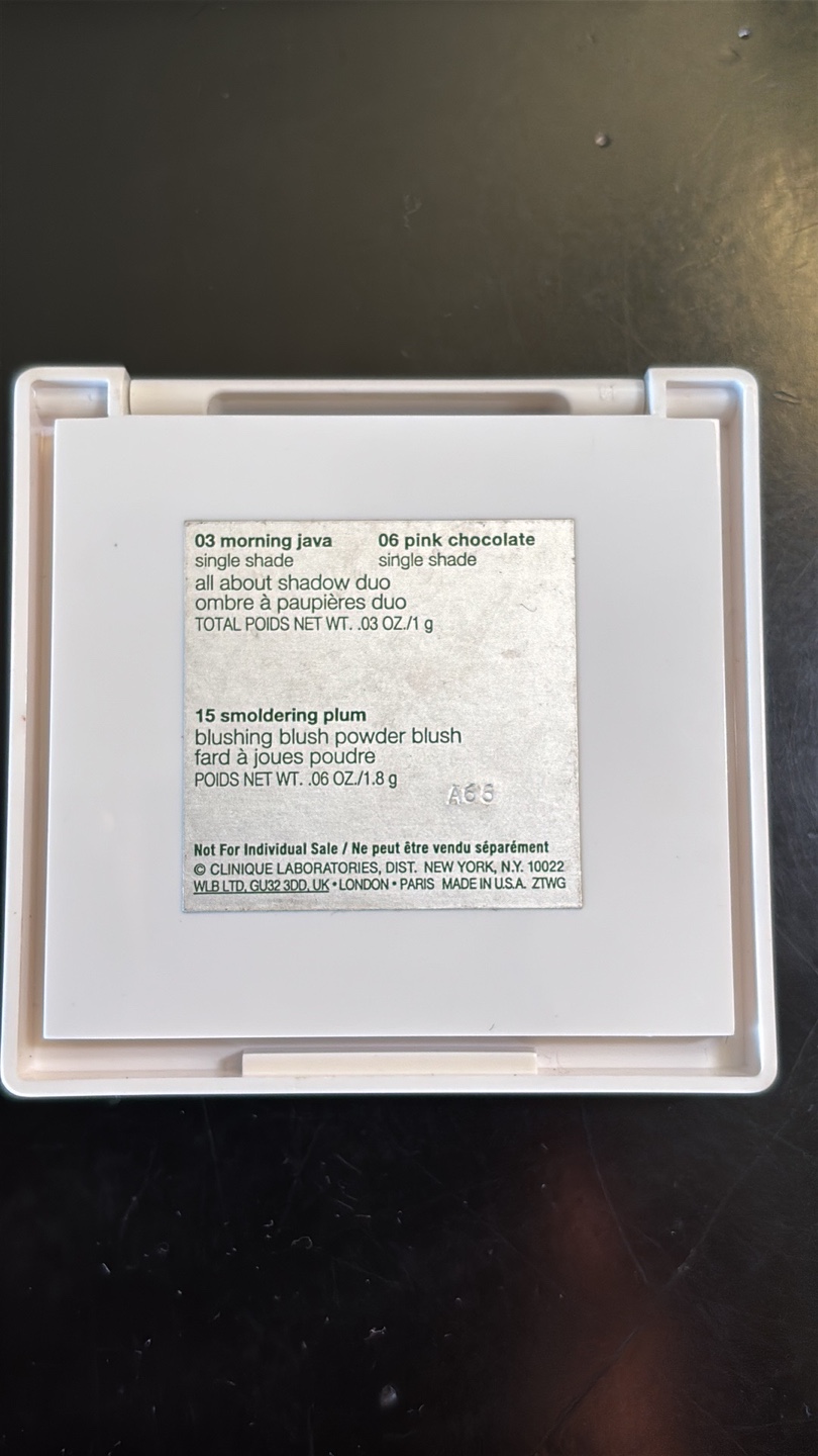 Clinique Eyeshadow & Blush Palette - photo 2