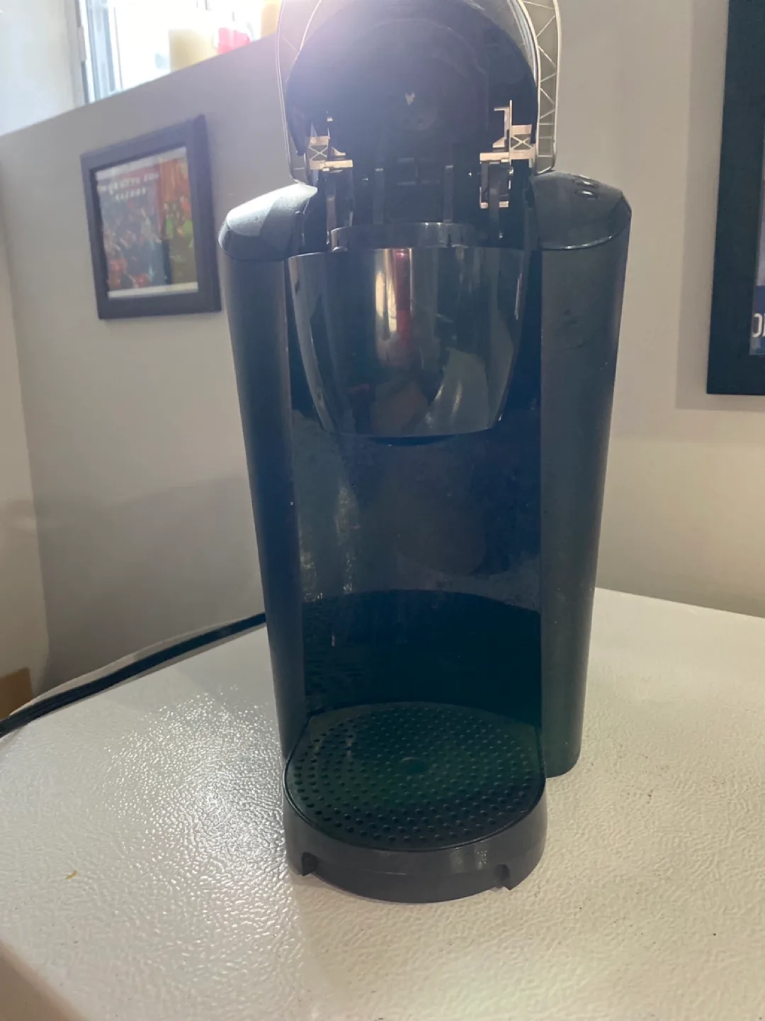 Keurig K35  "🧡" Compact Single Serve Coffee Maker image indicator(2)