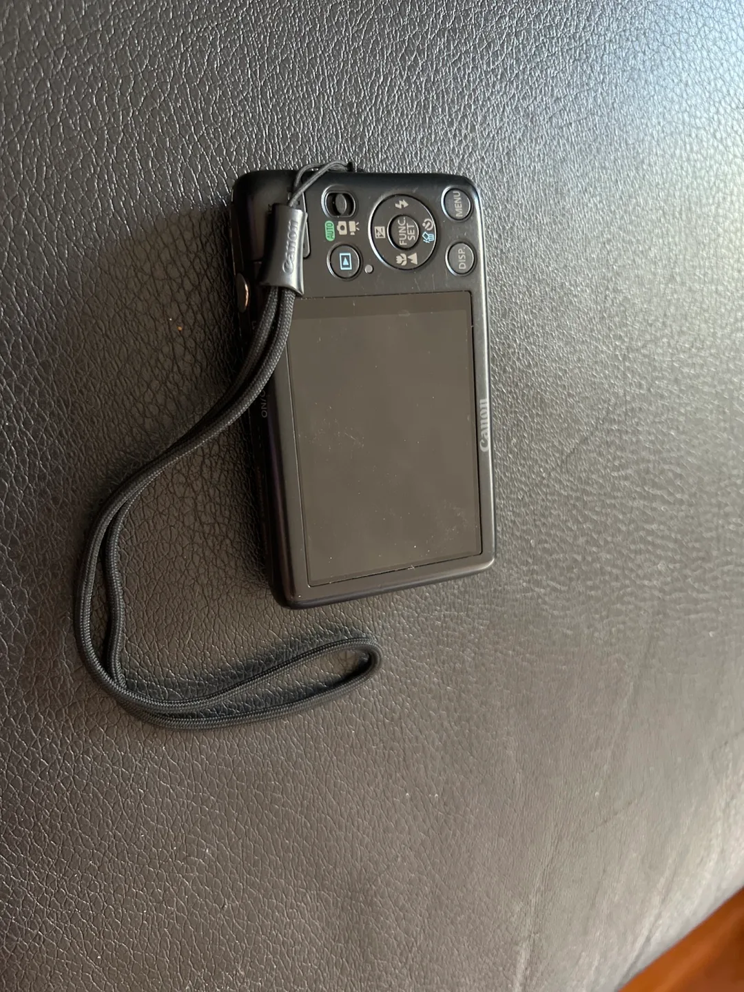 Canon PowerShot SD1400 IS Digital Elph Camera with Case 🧡 image indicator(2)